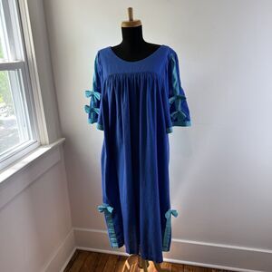 Vintage 70s Two Potato Laguna Beach Muumuu Dress Blue Cotton Bow Accent Boho M